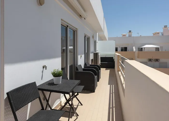 Apartamento Golfinho - Sea View With Pool By Hd